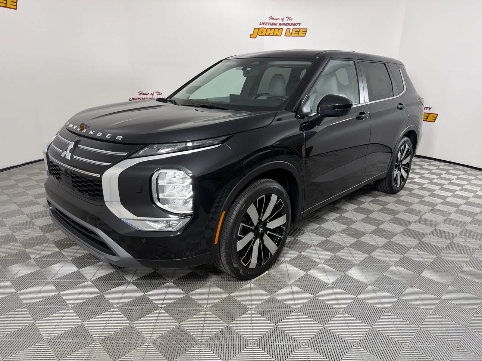 2026 Mitsubishi Outlander