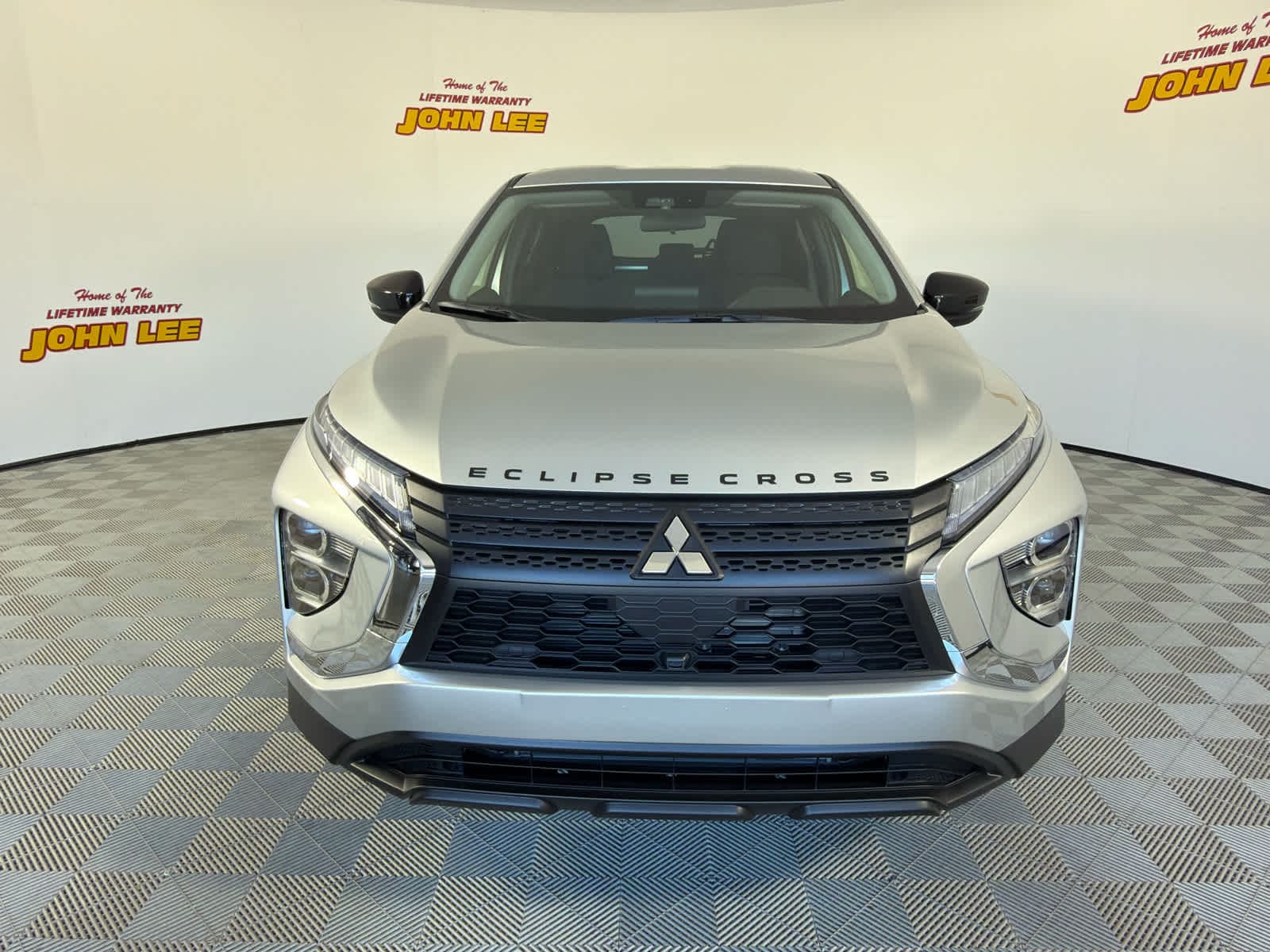 2026 Mitsubishi Eclipse Cross LE - Photo 8