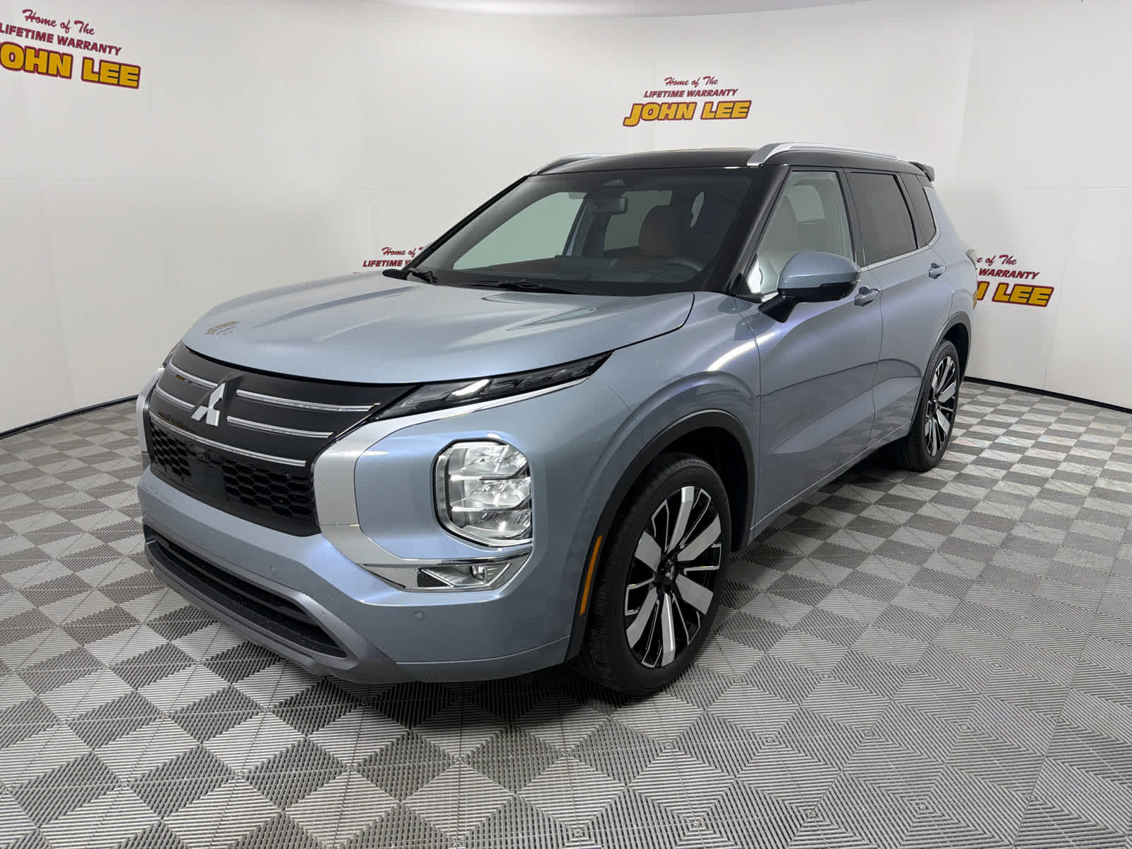 2026 Mitsubishi Outlander