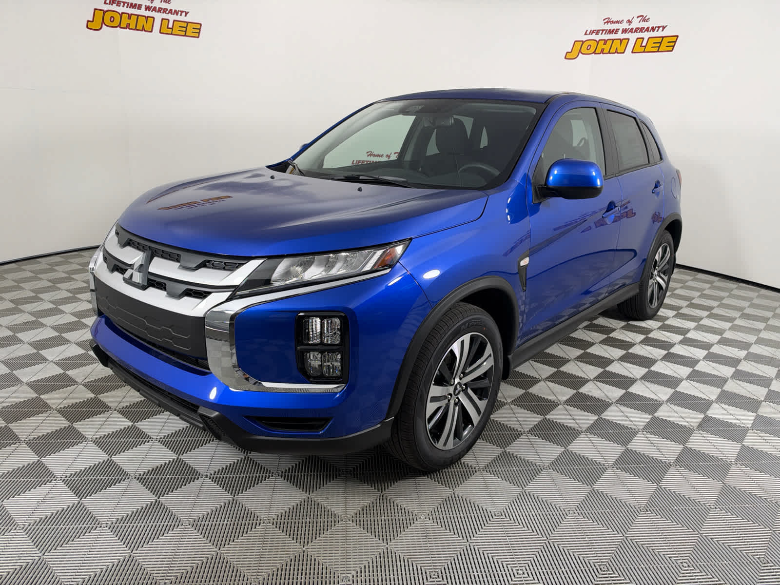 2027 Mitsubishi Outlander Sport ES