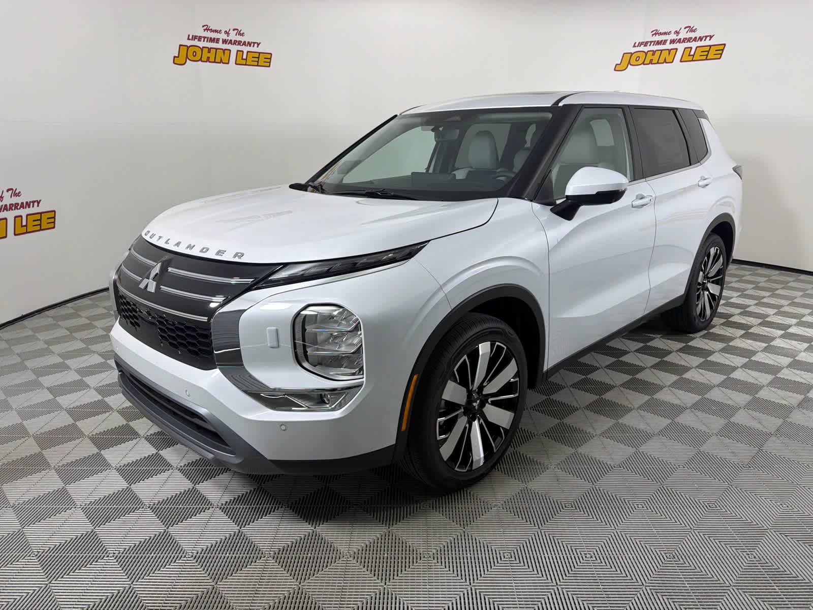2026 Mitsubishi Outlander