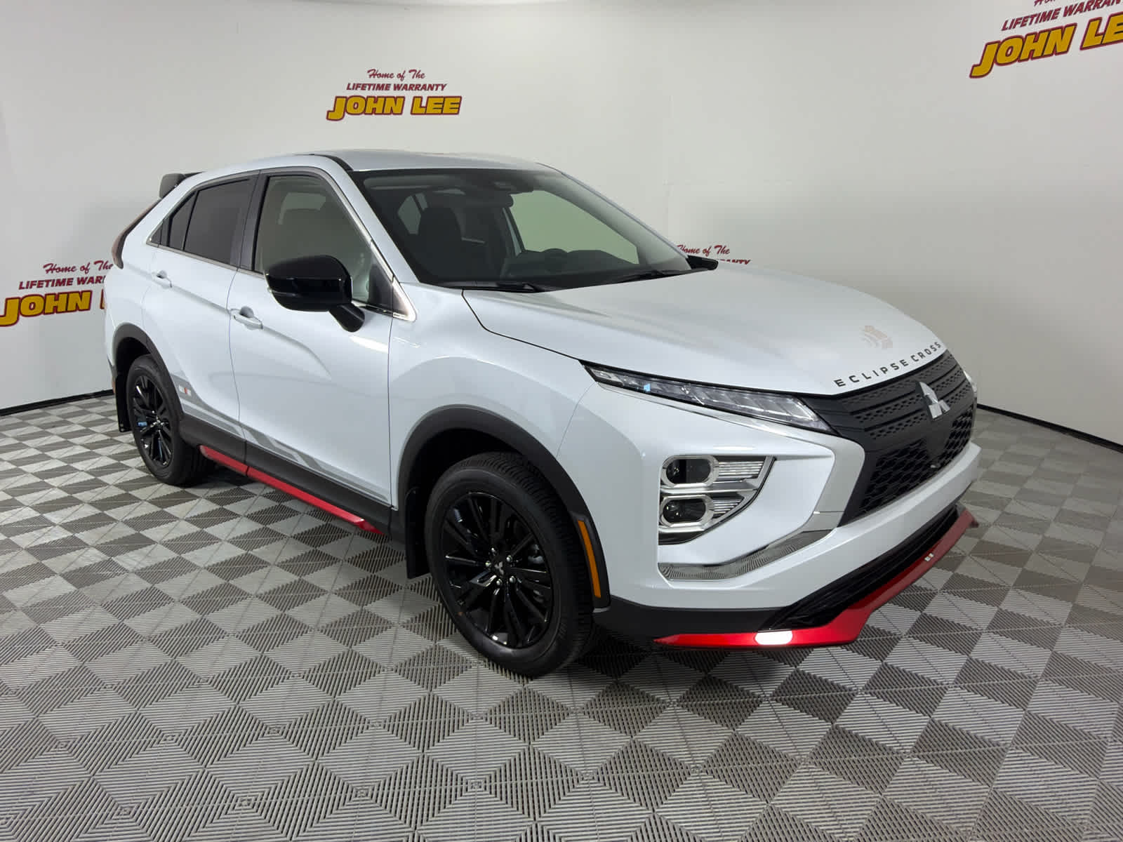 2026 Mitsubishi Eclipse Cross LE - Photo 8