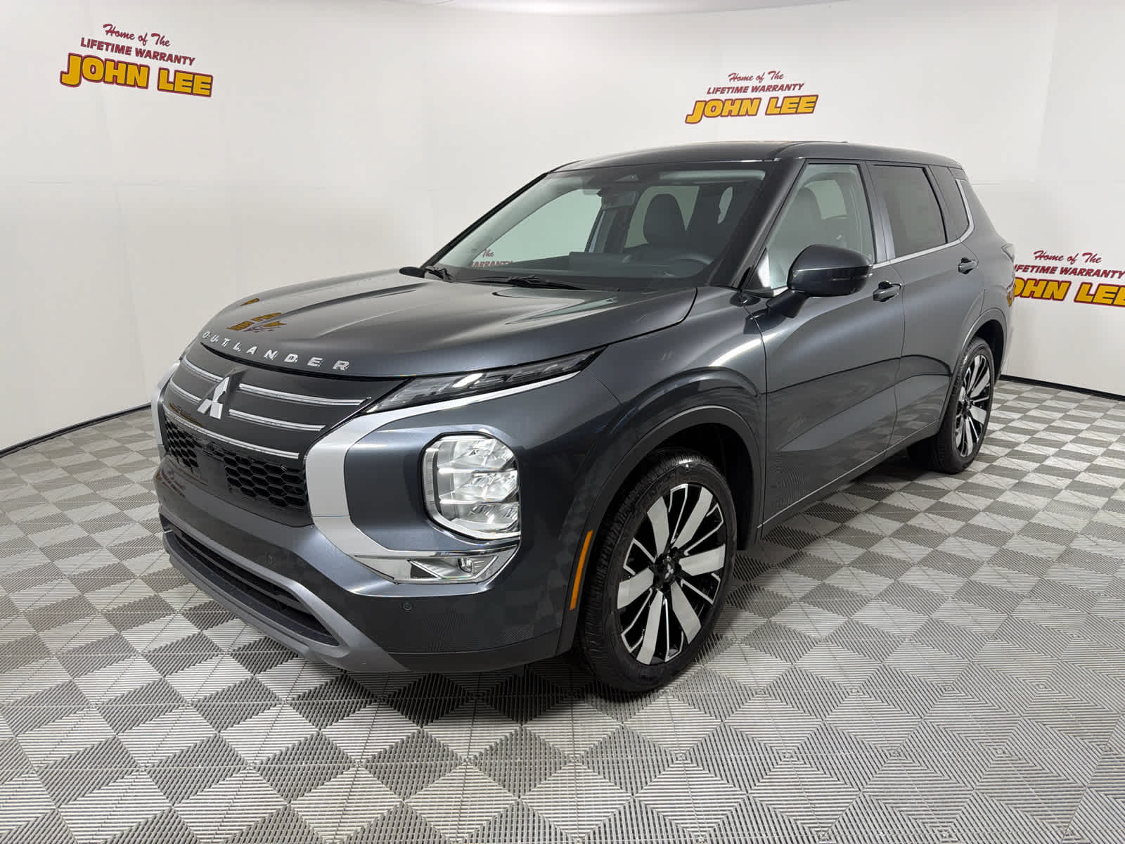 2026 Mitsubishi Outlander
