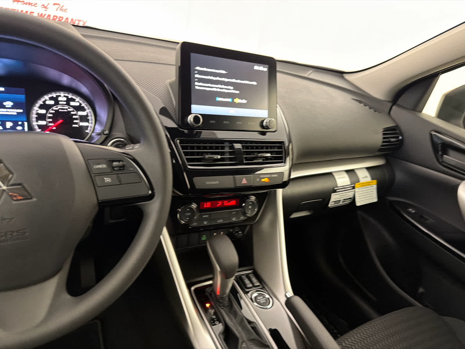 2026 Mitsubishi Eclipse Cross LE - Photo 18