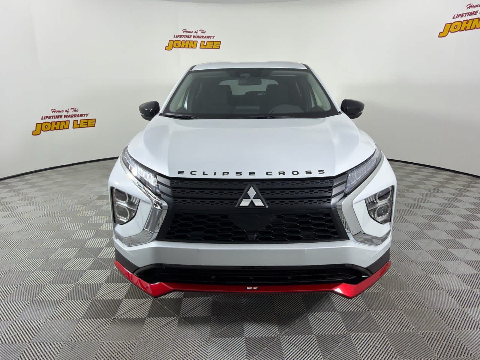 2026 Mitsubishi Eclipse Cross LE - Photo 9