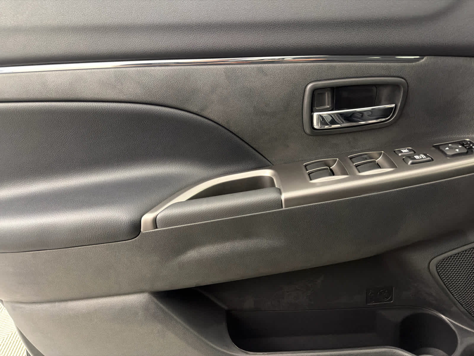 2026 Mitsubishi Outlander Sport SE - Photo 20