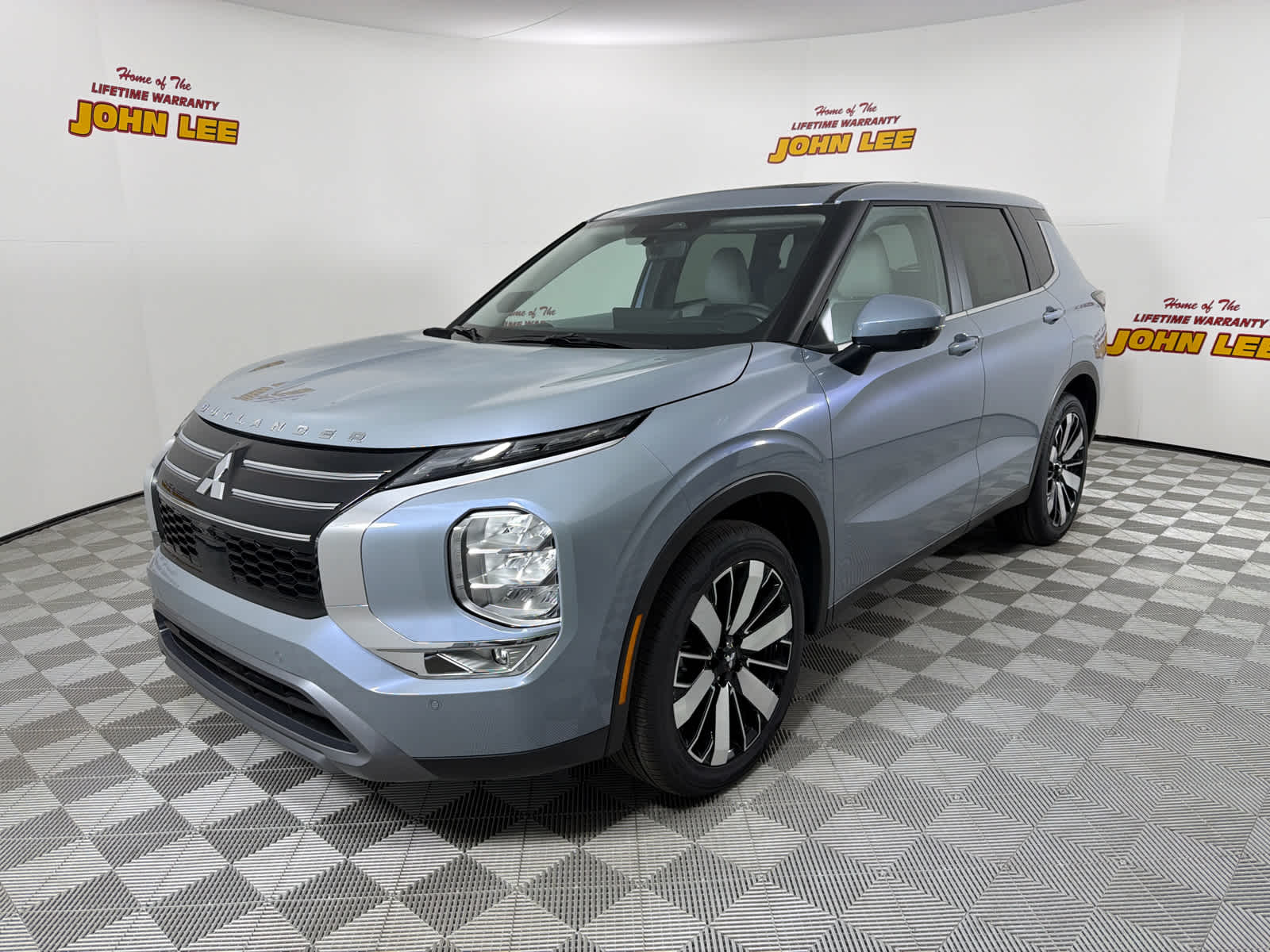 2026 Mitsubishi Outlander