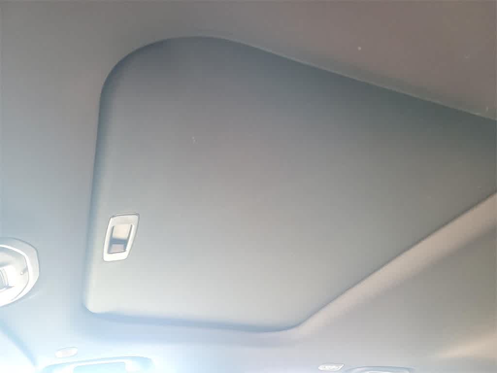 Thumbnail: 2025 Jeep Grand Cherokee - 10