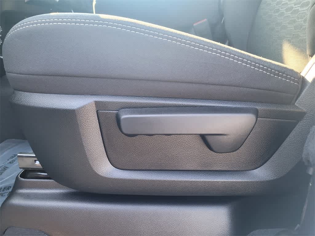 Thumbnail: 2026 RAM 2500 - 13