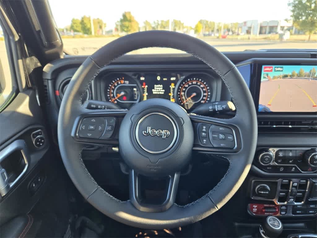 Thumbnail: 2025 Jeep Gladiator - 21