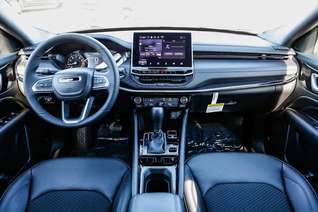 Thumbnail: 2025 Jeep Compass - 12