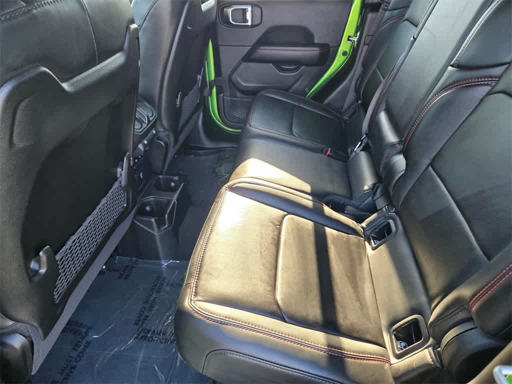 Thumbnail: 2025 Jeep Gladiator - 9