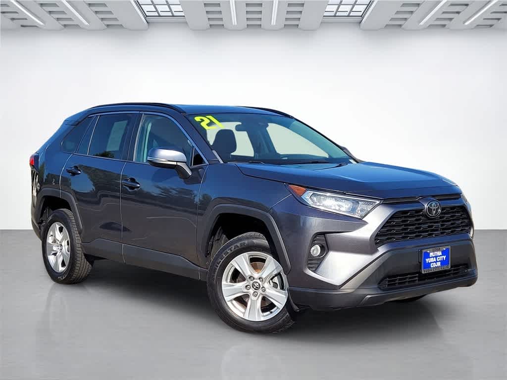 Thumbnail: 2021 Toyota RAV4 - 7
