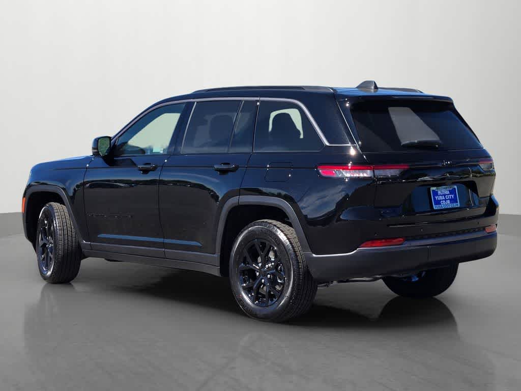 Thumbnail: 2026 Jeep Grand Cherokee - 4