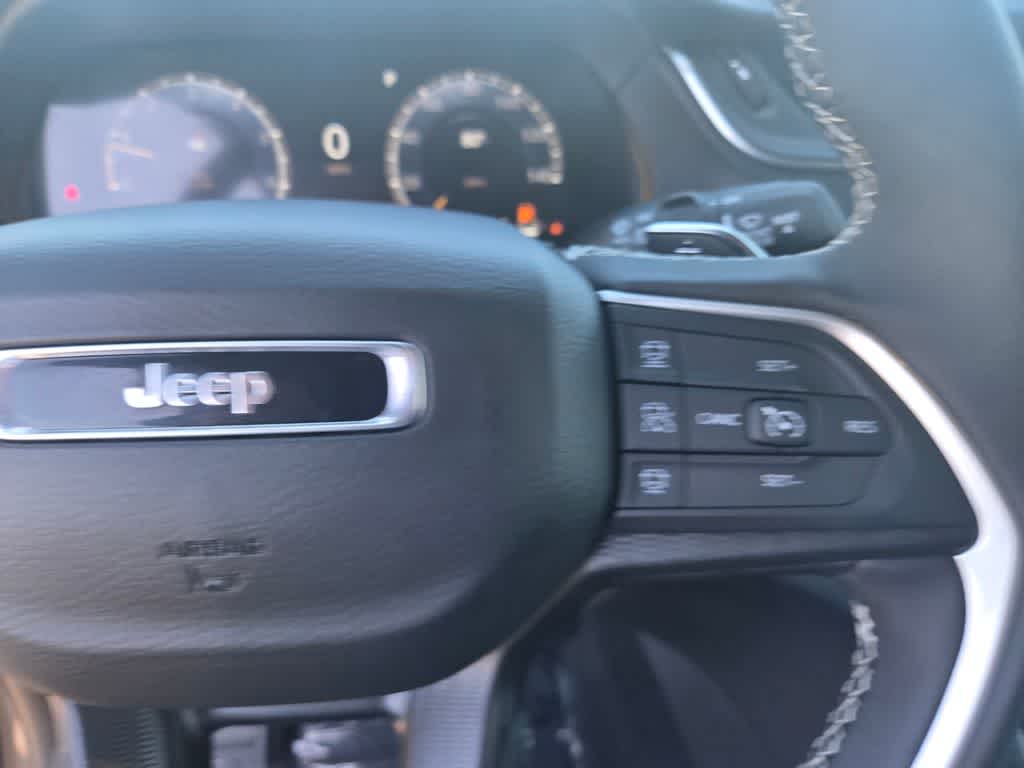 Thumbnail: 2026 Jeep Grand Cherokee - 20