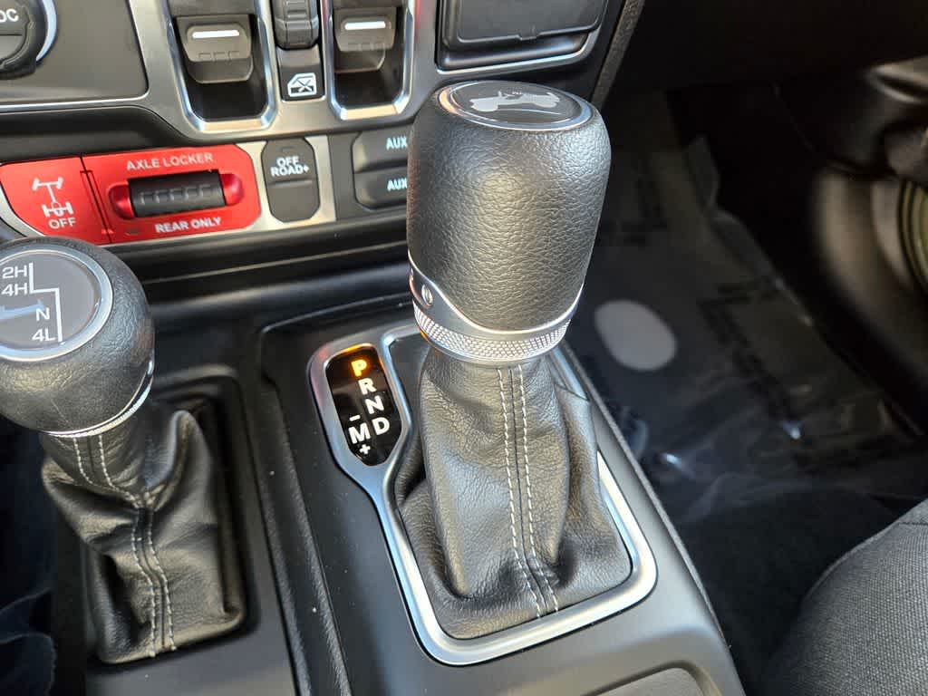Thumbnail: 2026 Jeep Wrangler - 16