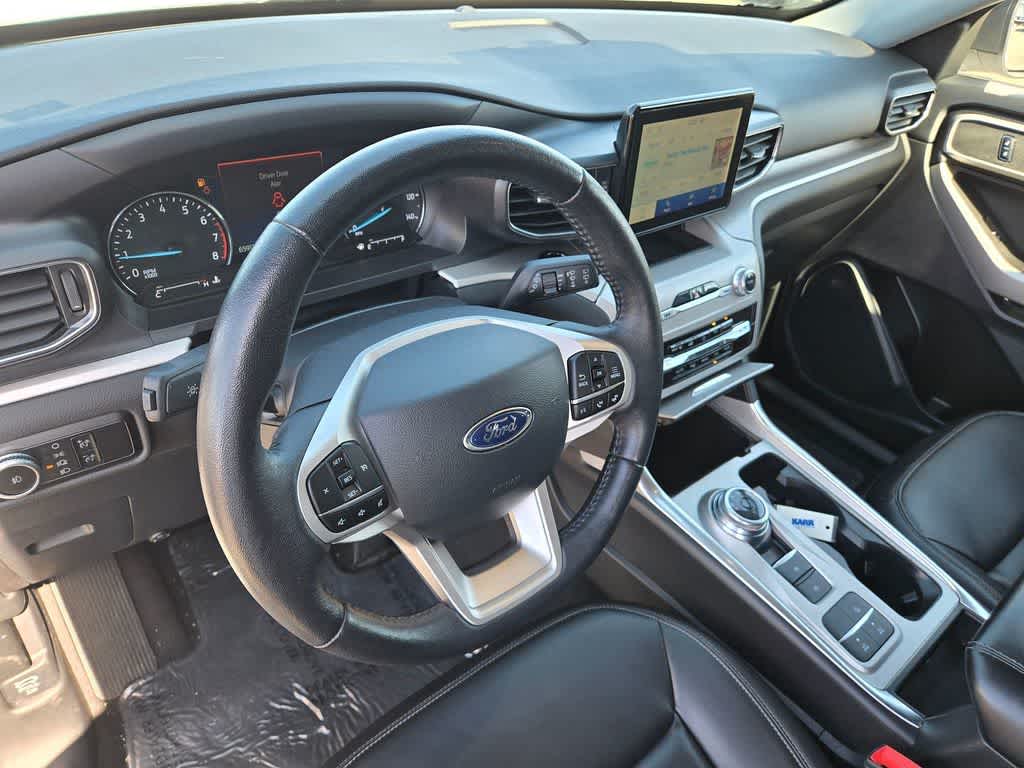 Thumbnail: 2023 Ford Explorer - 10