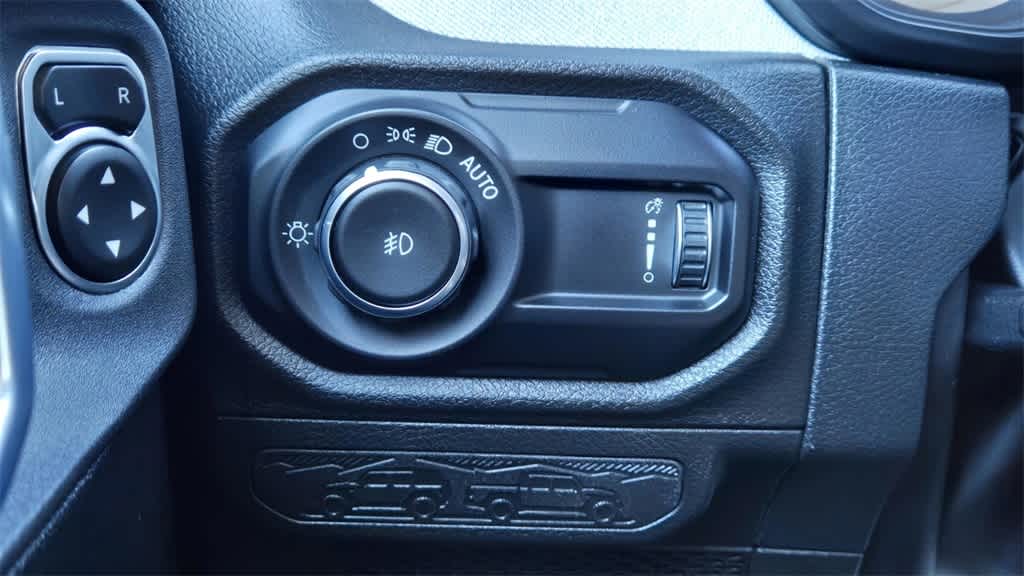 Thumbnail: 2026 Jeep Wrangler - 20