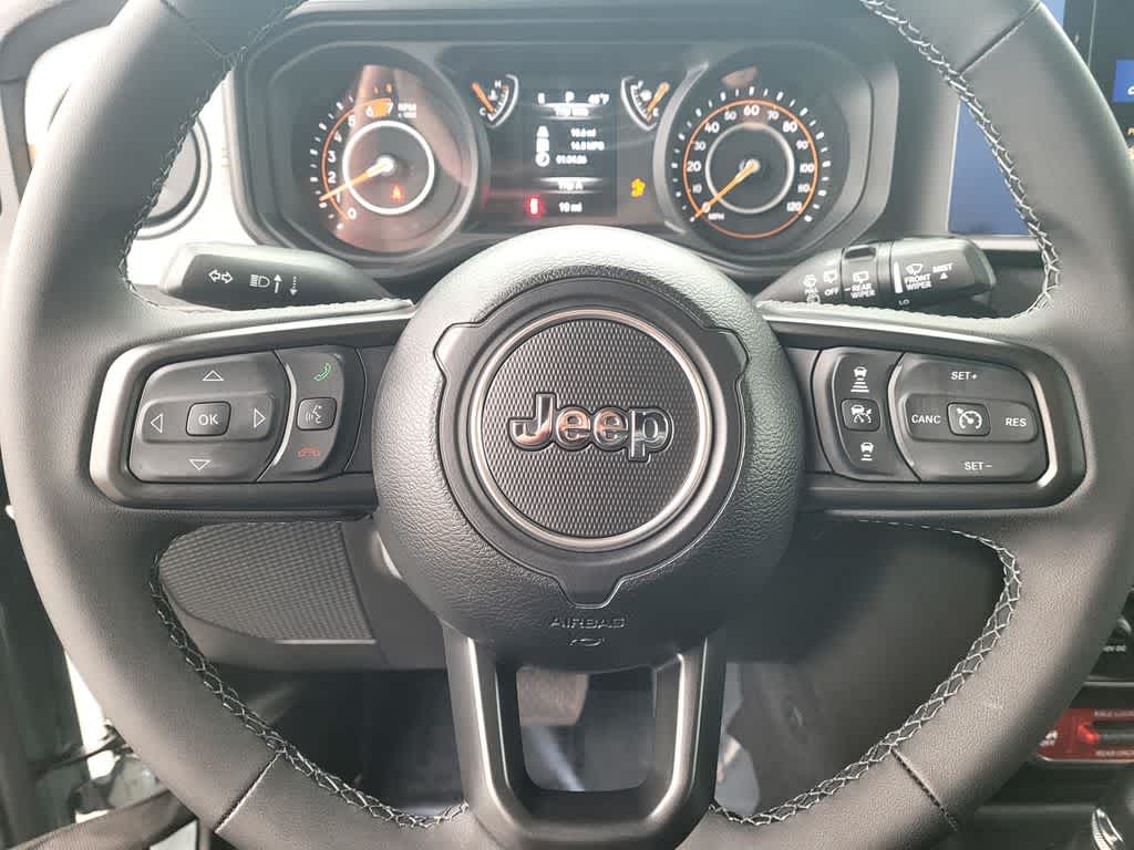 Thumbnail: 2026 Jeep Wrangler - 20