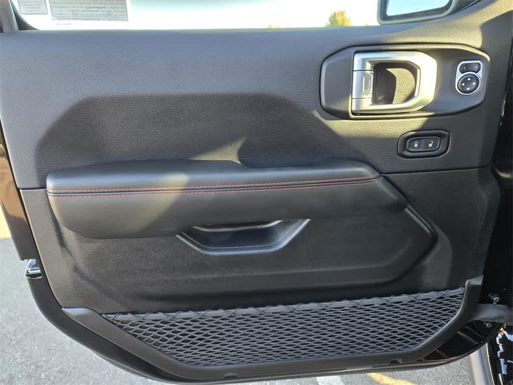 Thumbnail: 2025 Jeep Gladiator - 14