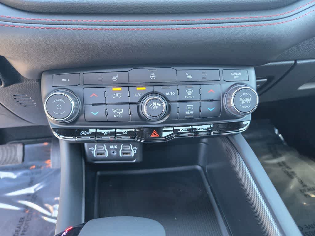 Thumbnail: 2026 Dodge Durango - 16
