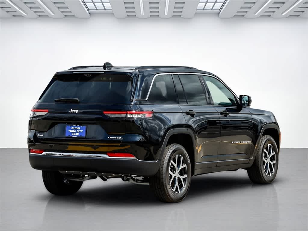 Thumbnail: 2025 Jeep Grand Cherokee - 5
