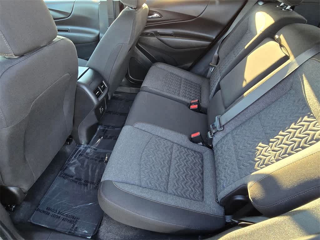 Thumbnail: 2023 Chevrolet Equinox - 8