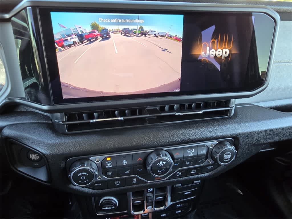 Thumbnail: 2026 Jeep Wrangler - 19