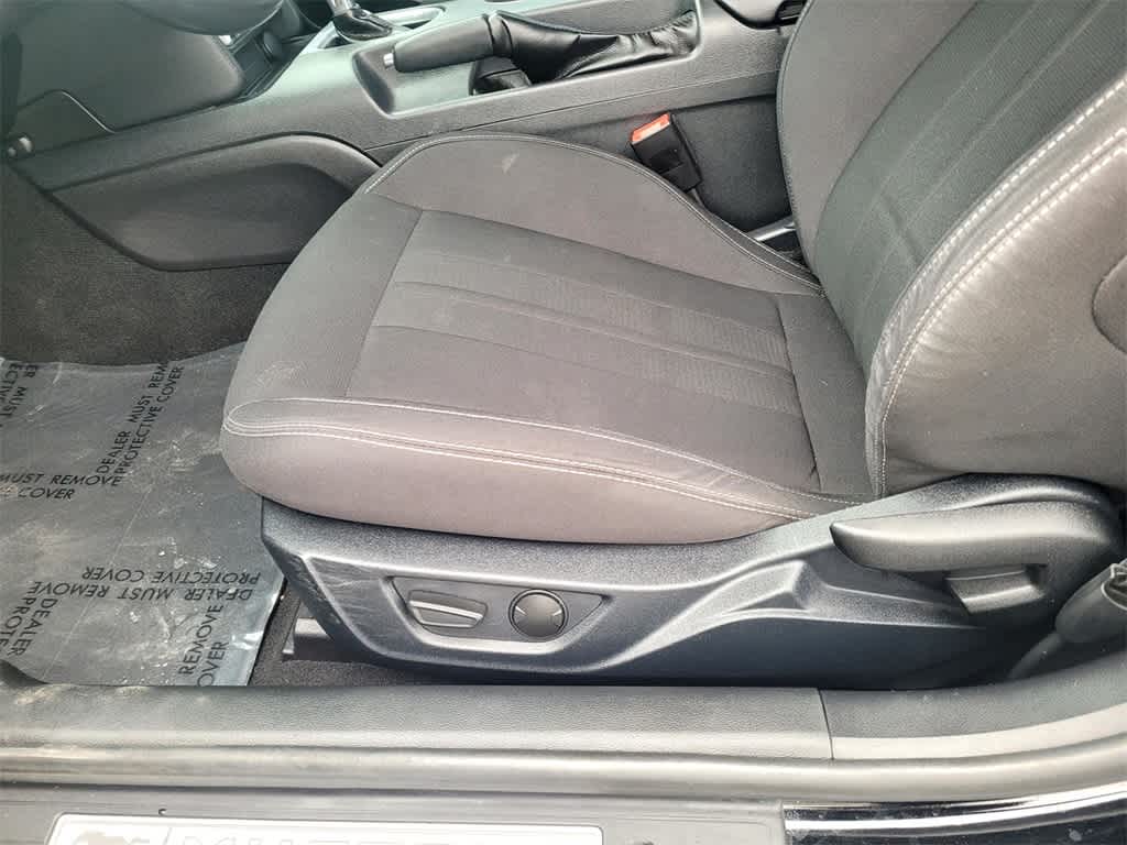 Thumbnail: 2021 Ford Mustang - 14