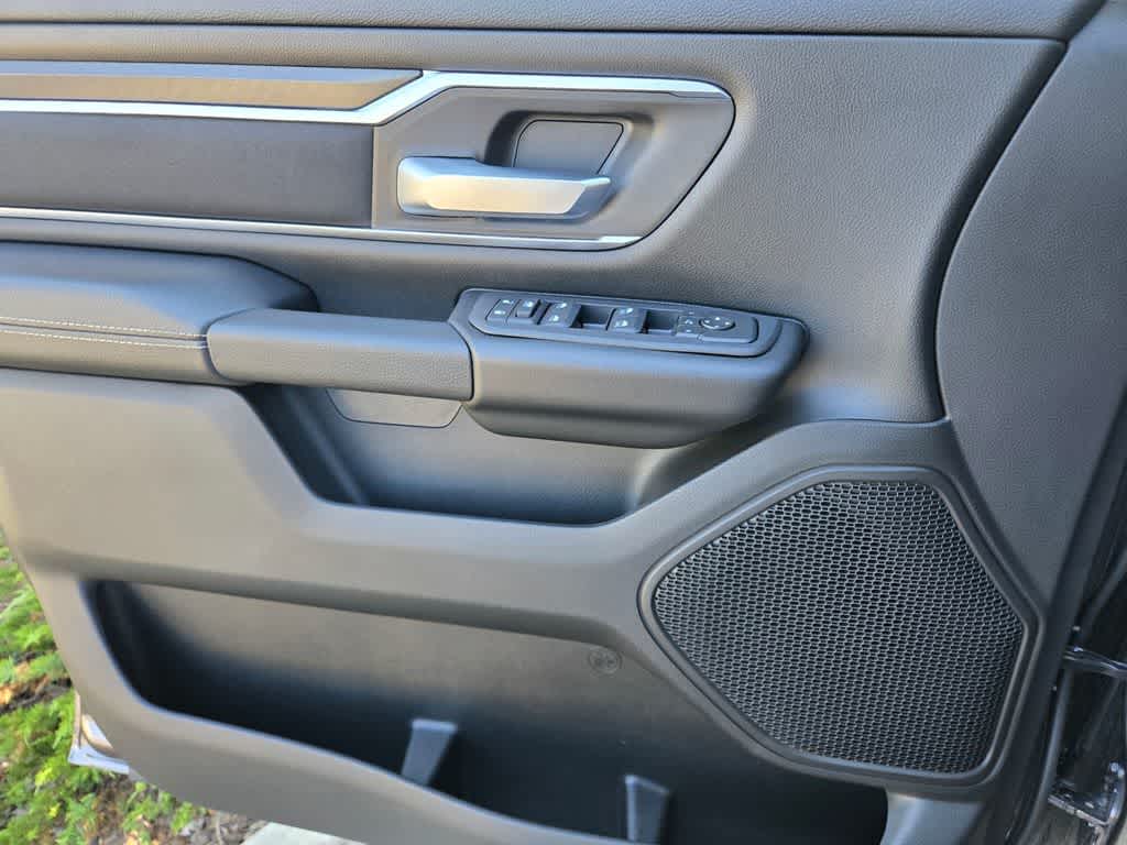 Thumbnail: 2026 RAM 1500 - 21