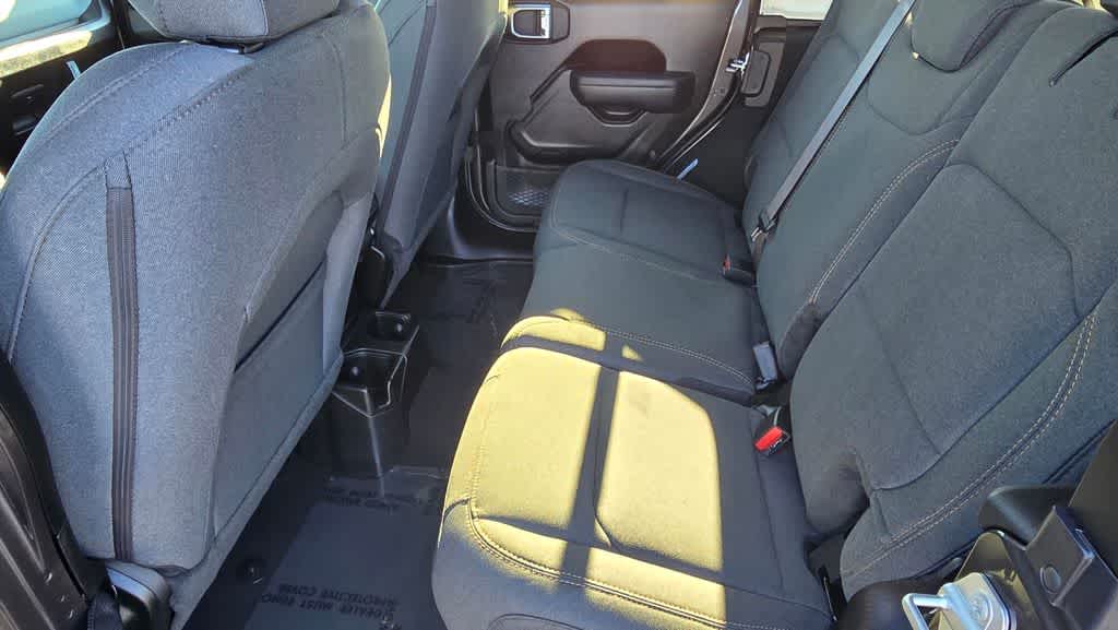 Thumbnail: 2026 Jeep Wrangler - 14