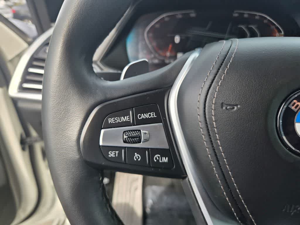 Thumbnail: 2022 BMW X5 - 20