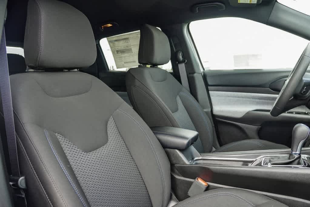 Thumbnail: 2025 Jeep Compass - 40