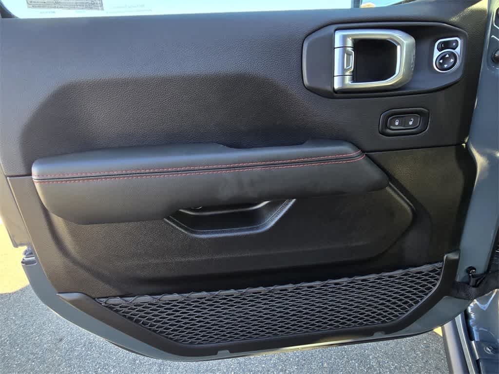 Thumbnail: 2026 Jeep Wrangler - 13