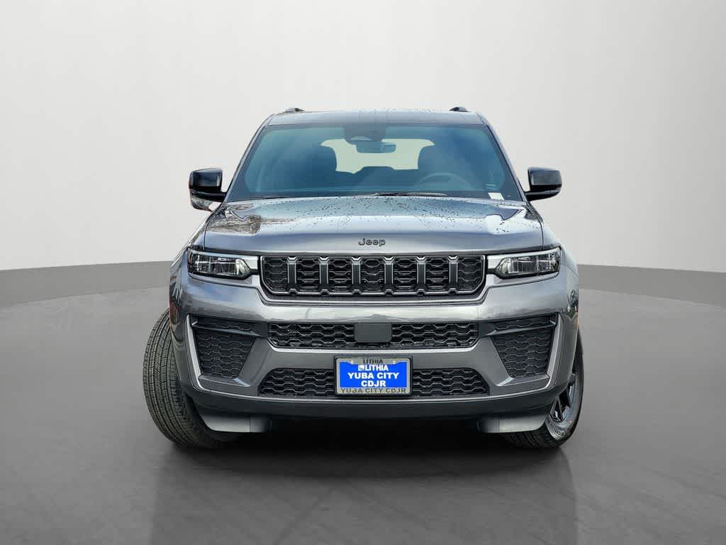 Thumbnail: 2026 Jeep Grand Cherokee - 2