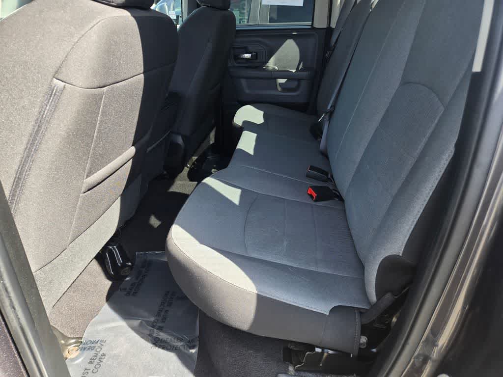 Thumbnail: 2024 RAM 1500 Classic - 13