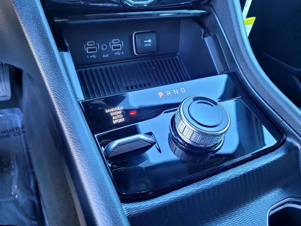 Thumbnail: 2026 Jeep Grand Cherokee - 17