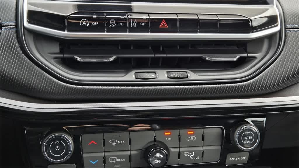 Thumbnail: 2026 Jeep Compass - 19