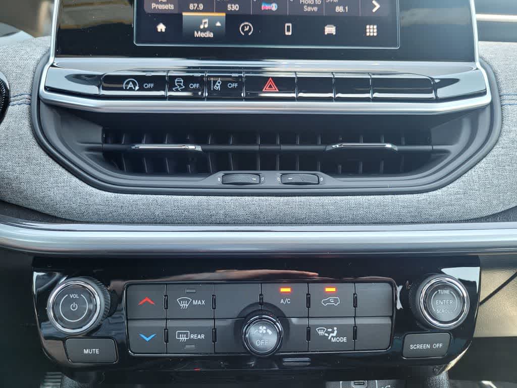 Thumbnail: 2025 Jeep Compass - 18