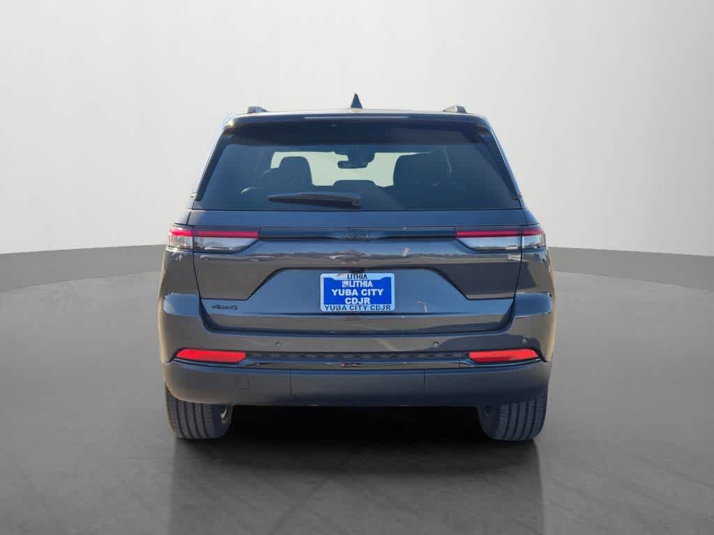 Thumbnail: 2025 Jeep Grand Cherokee - 5