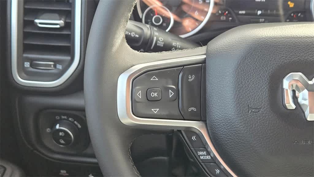 Thumbnail: 2026 RAM 1500 - 10