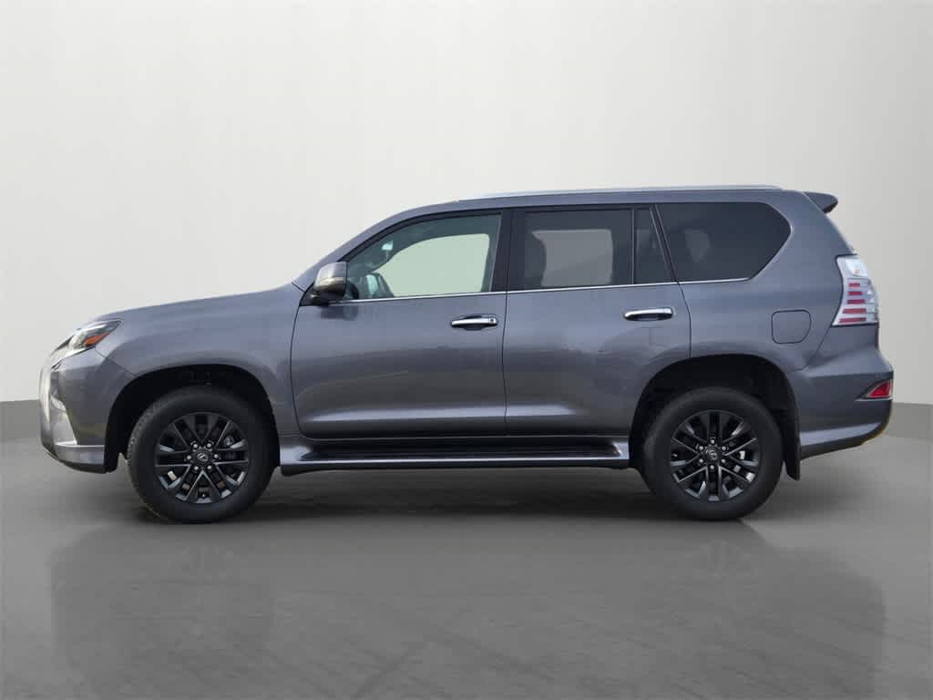 Thumbnail: 2023 Lexus GX - 3