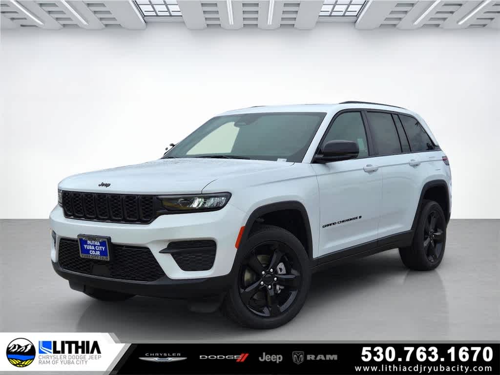 2025 Jeep Grand Cherokee Altitude's photo
