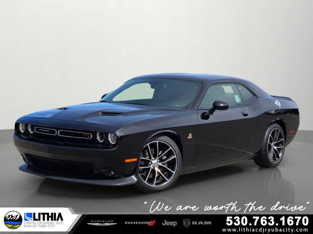 2018 Dodge Challenger Scat Pack's photo