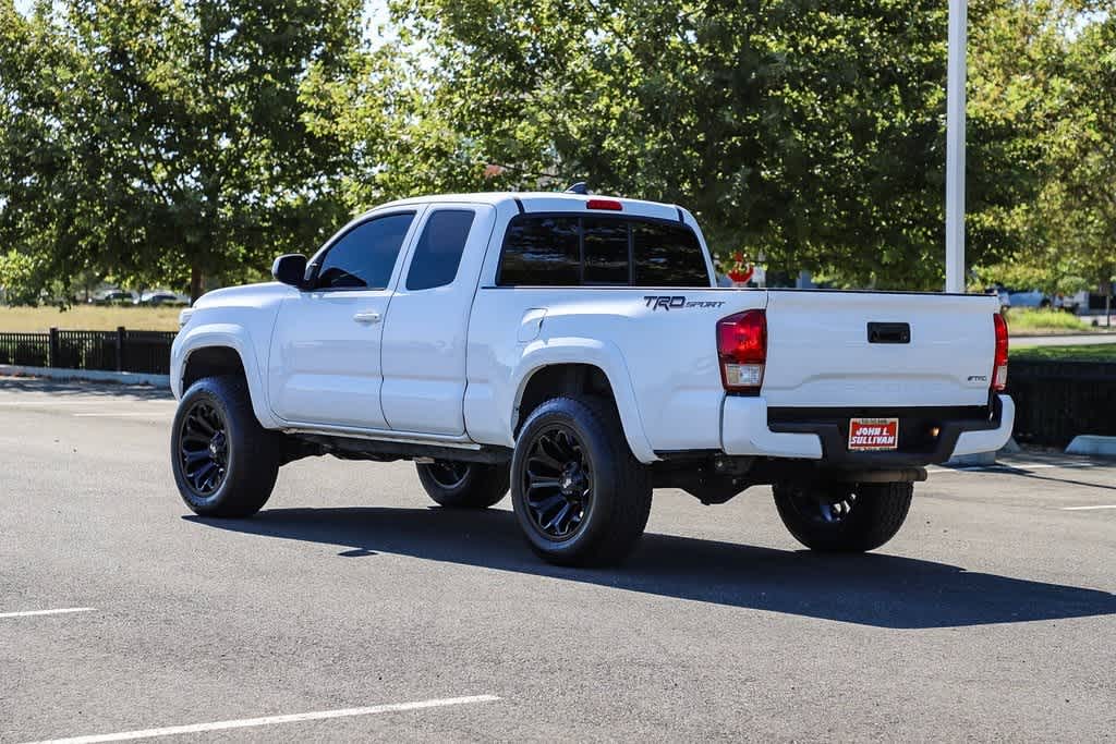 Used 2016 Toyota Tacoma TRD Sport with VIN 5TFRZ5CN4GX016379 for sale in Yuba City, CA