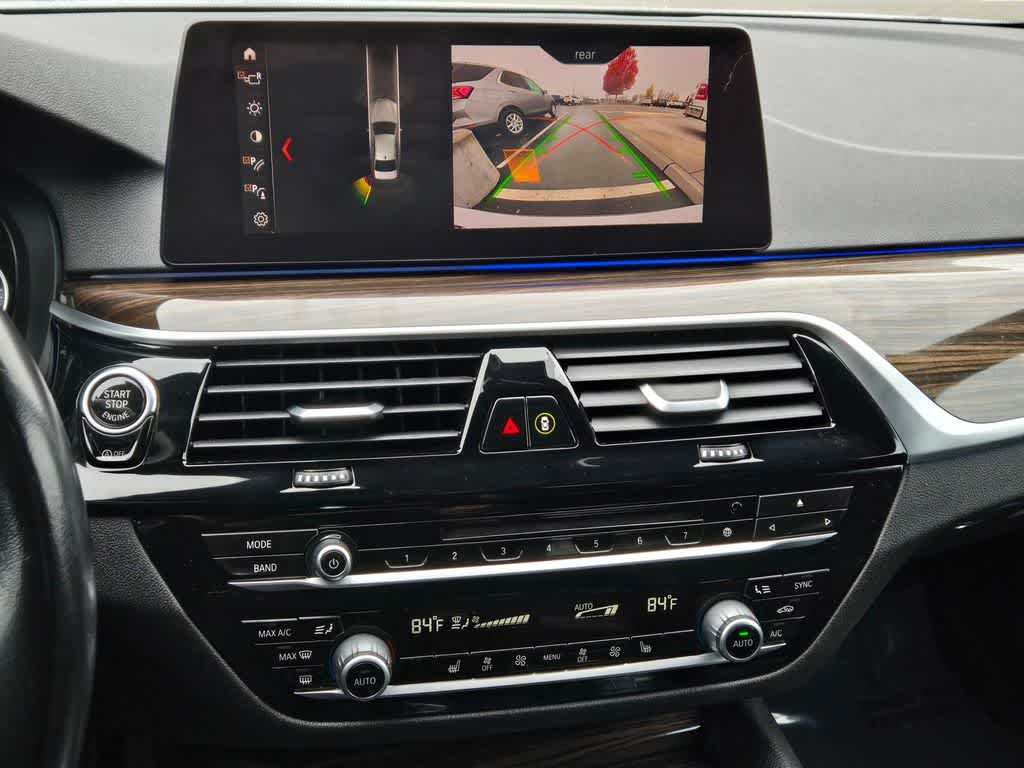 Thumbnail: 2019 BMW 5 Series - 20