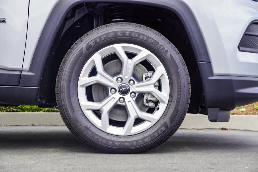 Thumbnail: 2025 Jeep Compass - 35