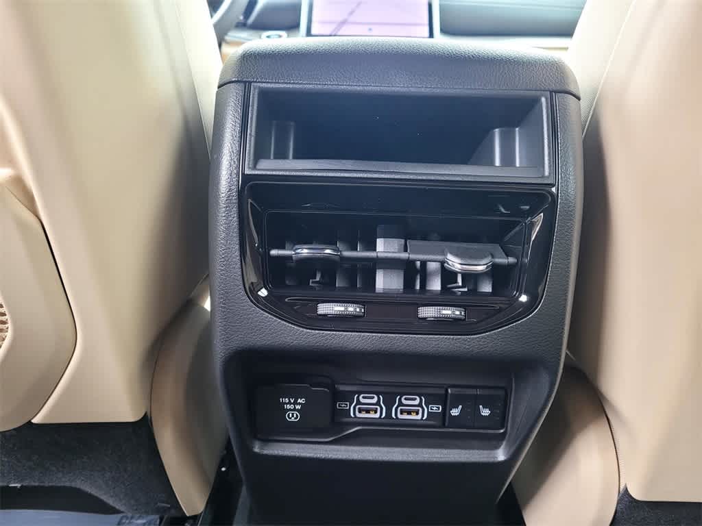 Thumbnail: 2025 Jeep Grand Cherokee - 15