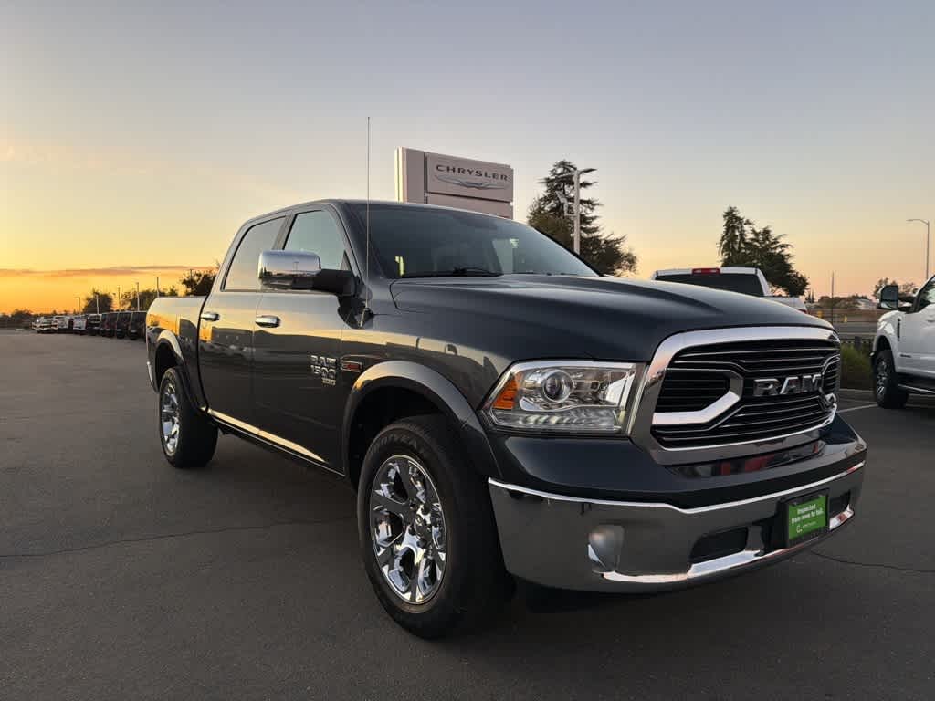 2019 Ram 1500 Classic Laramie photo 2