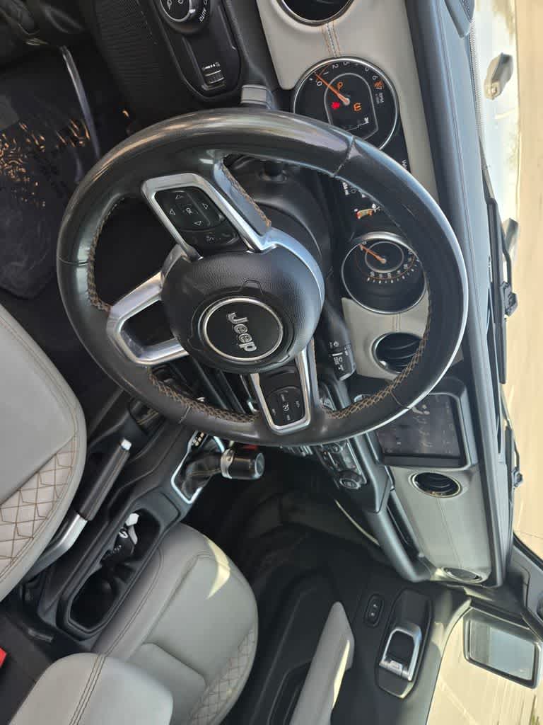 Thumbnail: 2023 Jeep Gladiator - 10